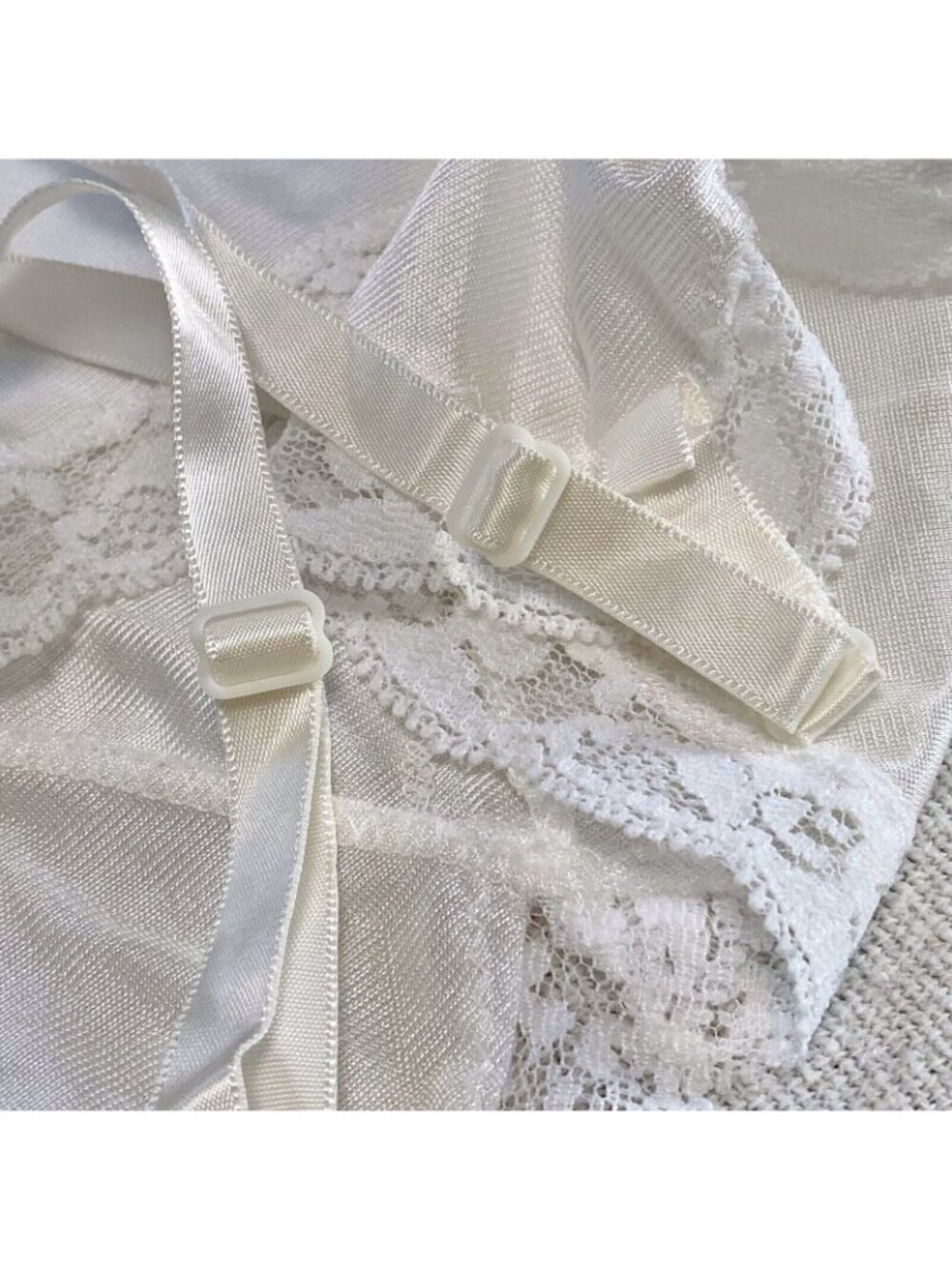 Vintage Dusk to Dawn Slip Coquette Twee Goth Cream Lace Trim 42C Lingerie - Picture 7 of 11